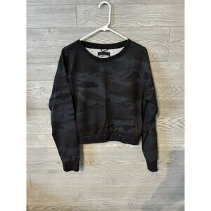 VICTORIA'S SECRET SPORT LOGO CREW PULLOVER SWEATSHIRT size M Camo‎ Camouflage